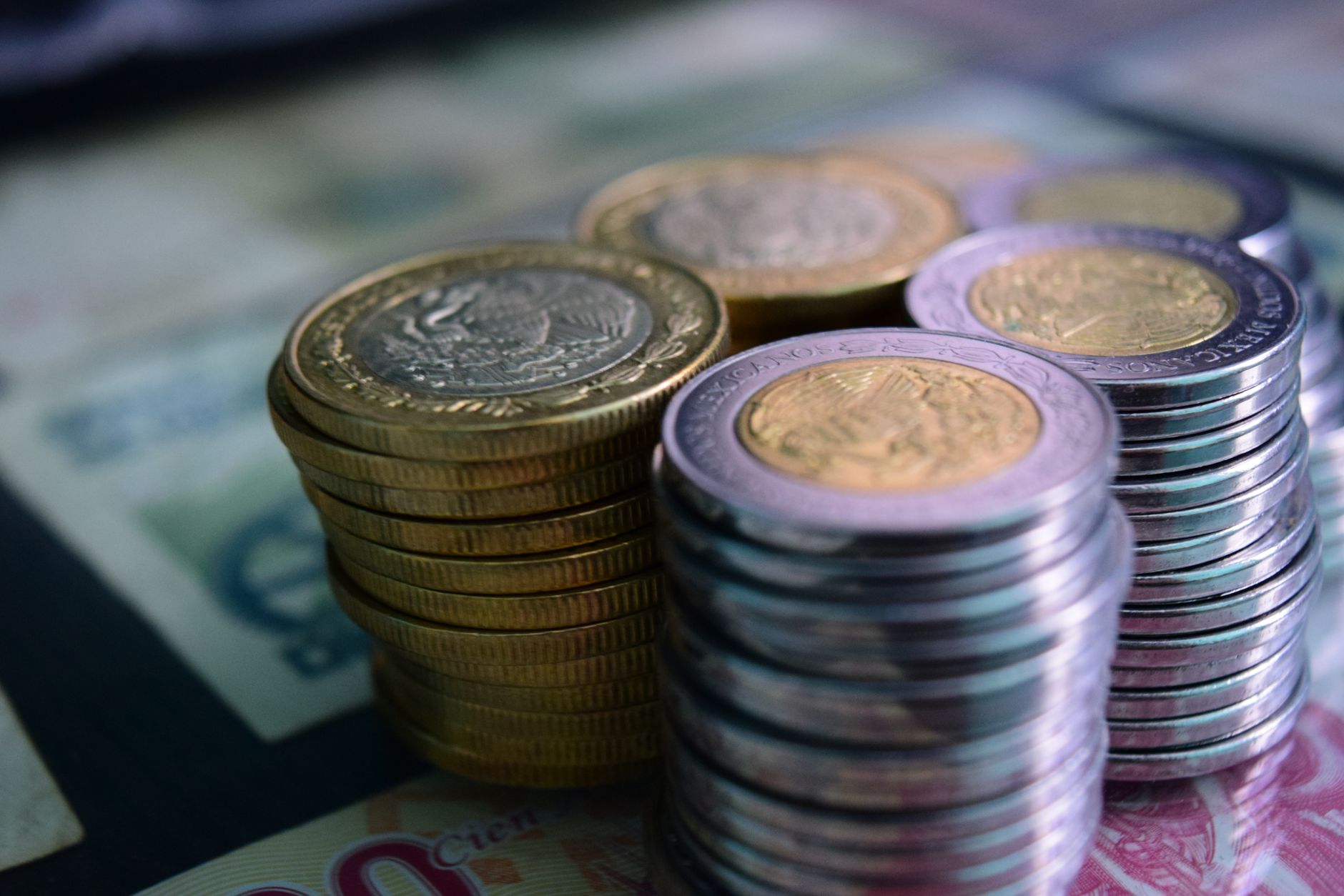 The Forces Shaping the Mexican Peso